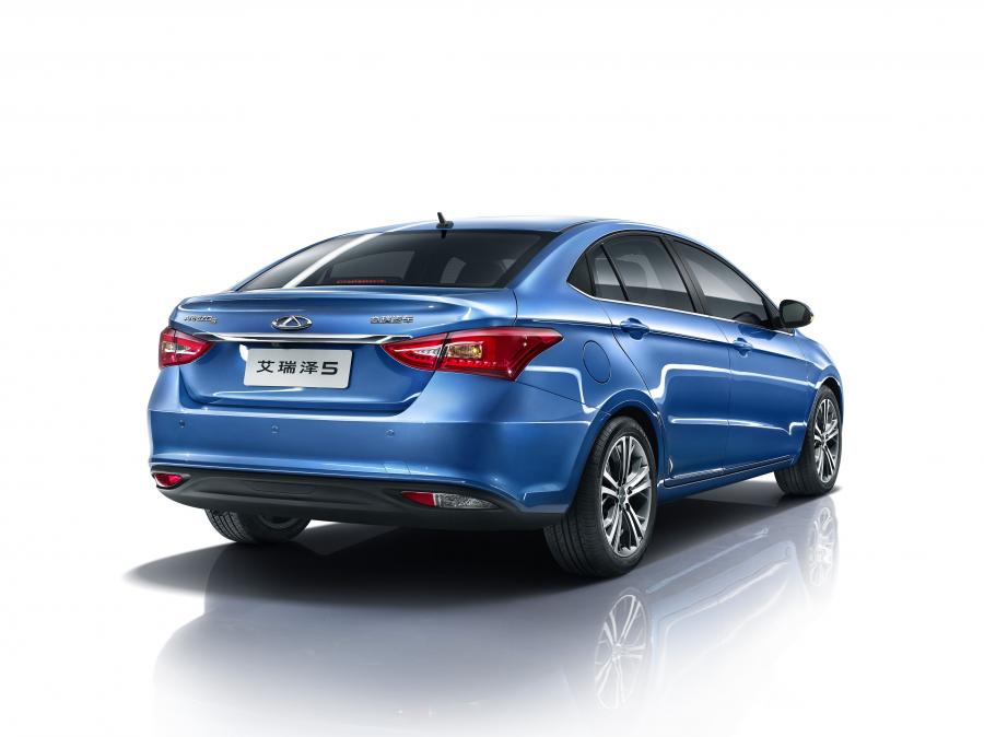  Chery Arrizo 5 2016 года  (фото 5 из 8)